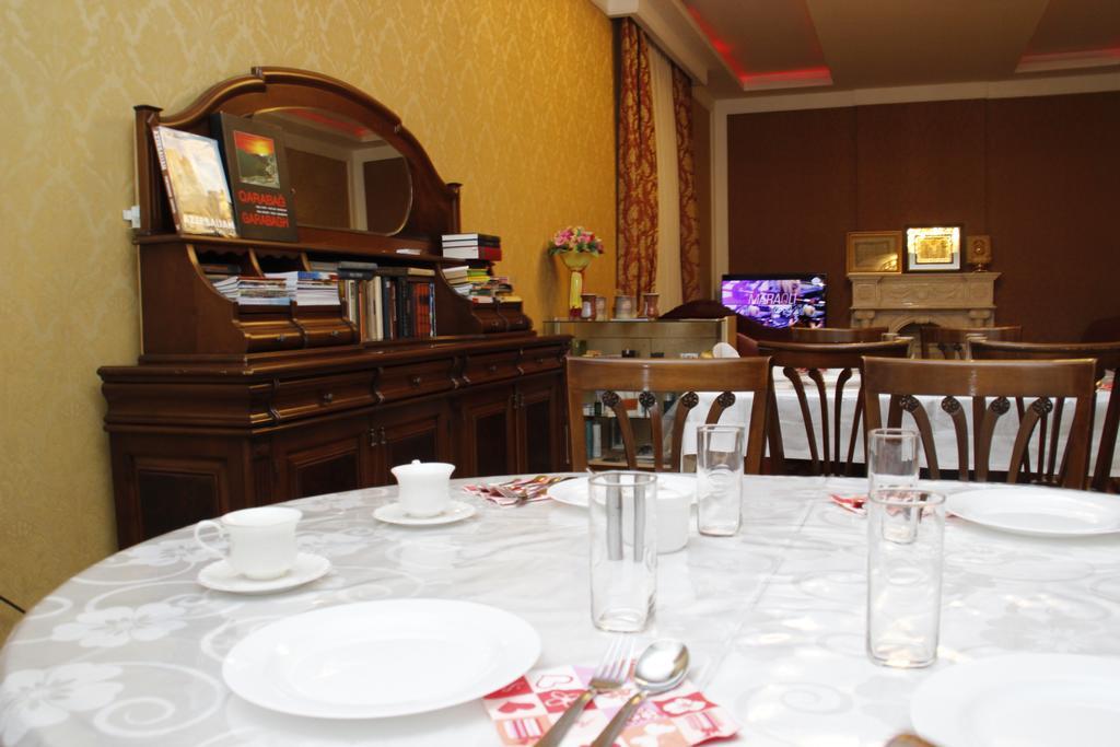 บากู บูติก มินิ โฮเต็ล Hotel ภายนอก รูปภาพ