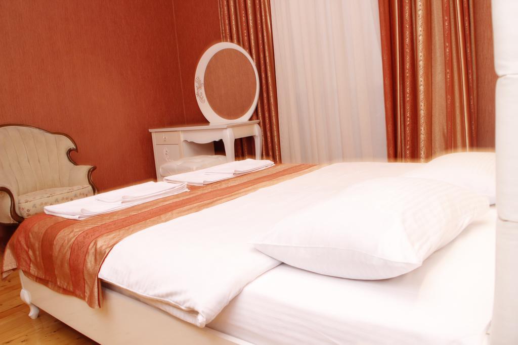 บากู บูติก มินิ โฮเต็ล Hotel ภายนอก รูปภาพ